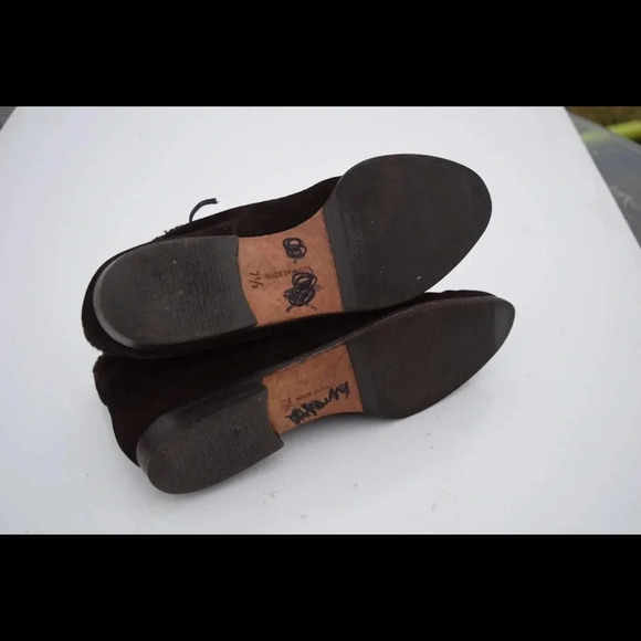 Salvatore Ferragamo suede ankle boots - Picture 4 of 8